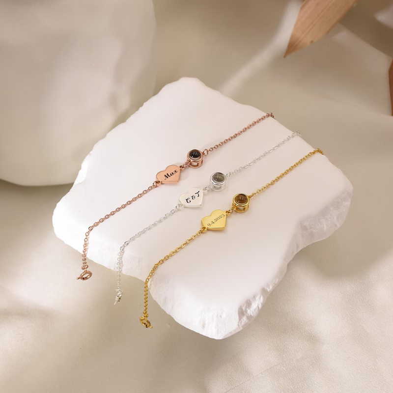 Custom Name Bracelet with Phot - Rose Gold Bracelet avaliação e preço