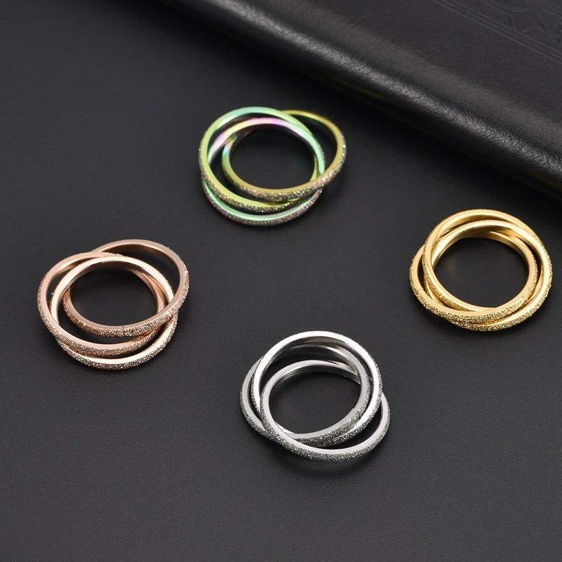 Kolmnsta Triple Interlocked Ro - Titanium Steel Ring avaliação e preço