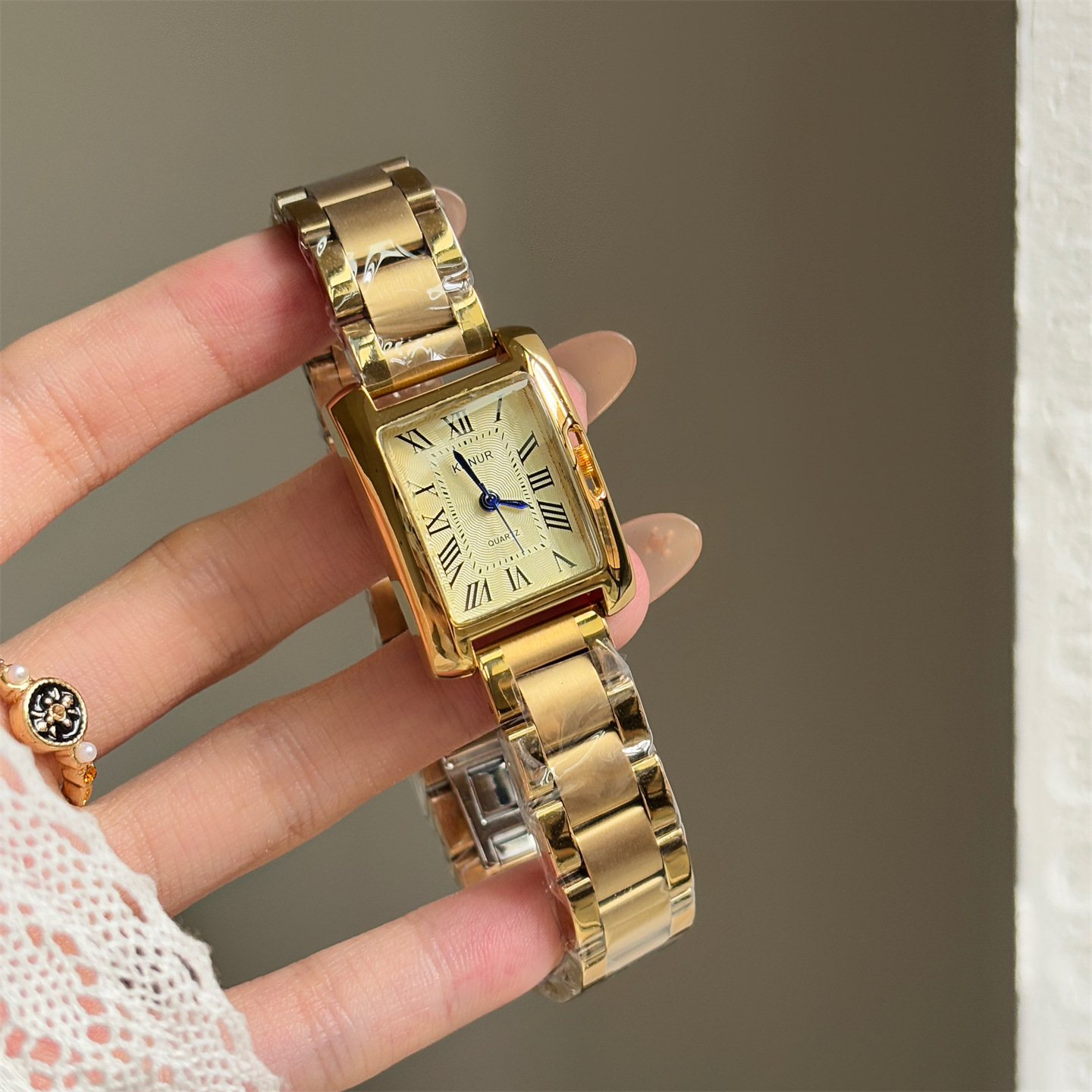 Retro watch for women, Roman r - Jewelry Watches For Ladies avaliação e preço