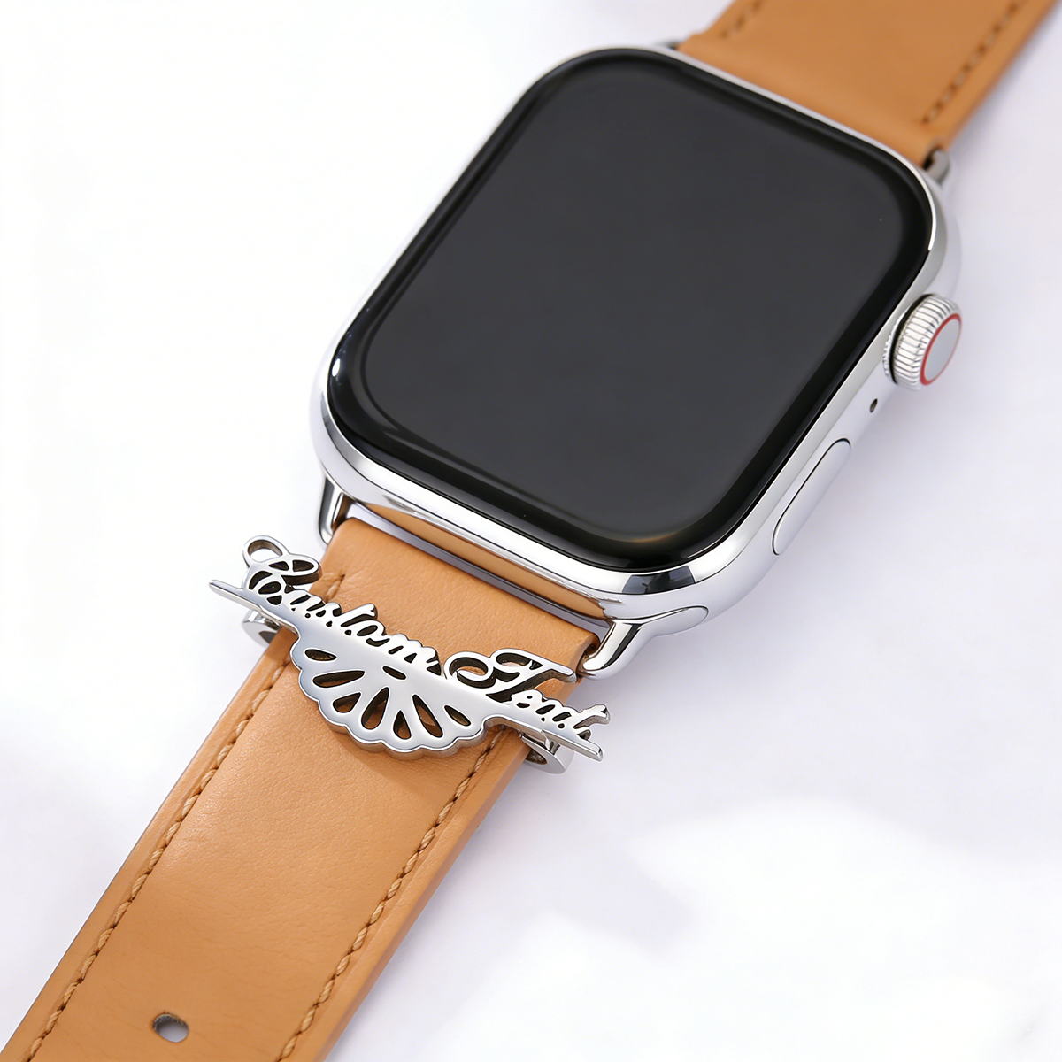Chandler Custom Name Fan-Shape - Jewelry Smart Watches avaliação e preço