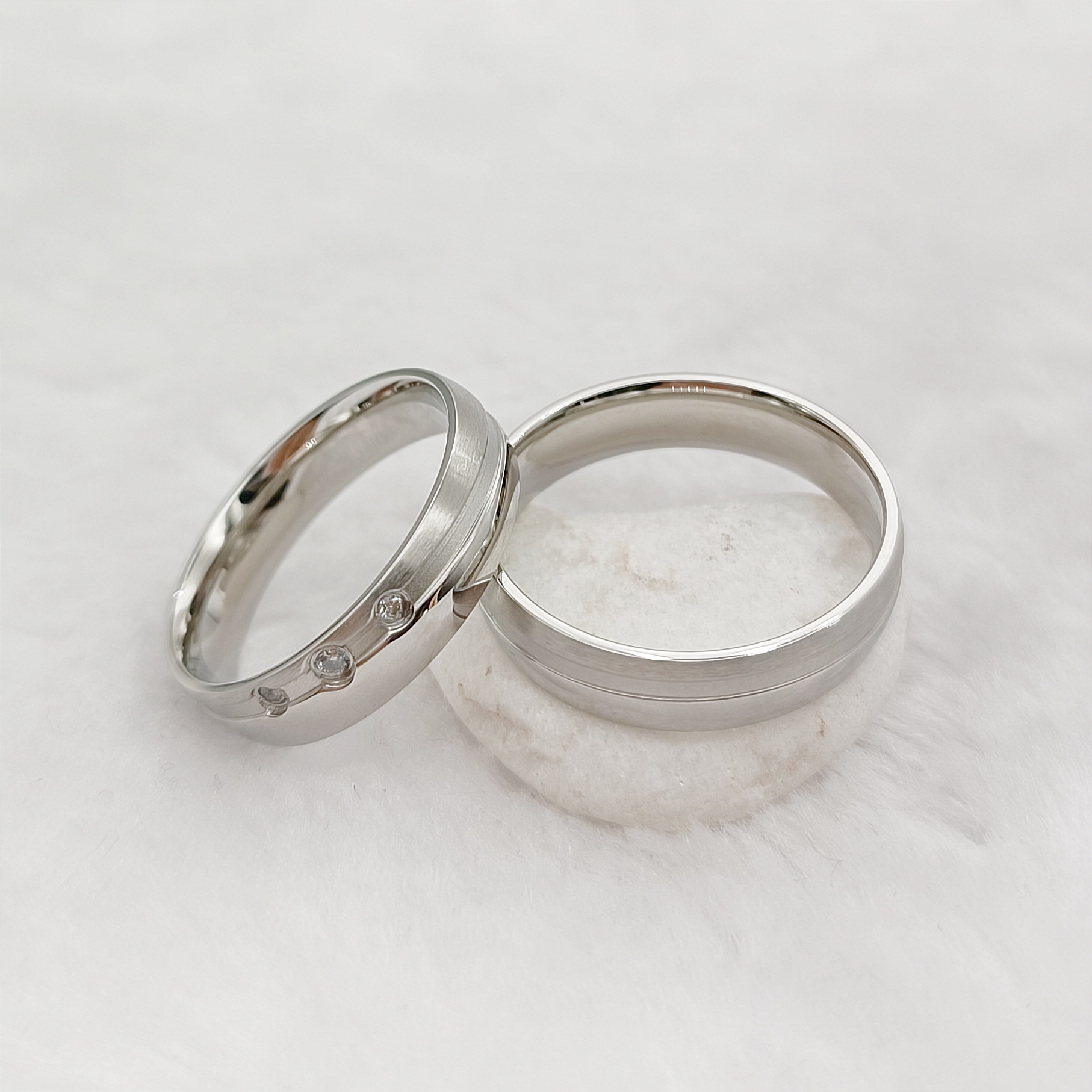 Matching Wedding Bands for Ann - Titanium Steel Ring avaliação e preço